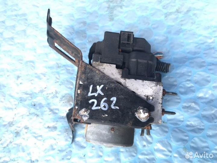 Блок abs Toyota Camry ACV30 2azfe 2002