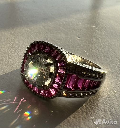 Серебряное кольцо