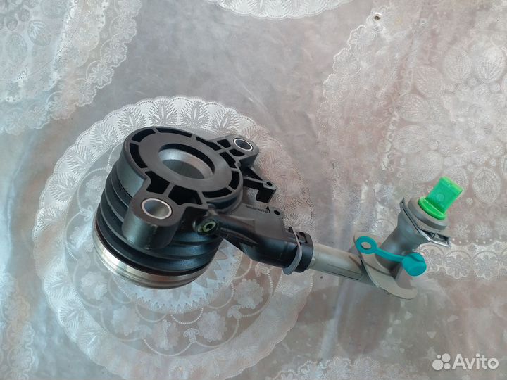 Выжимной подшипник Valeo LADA Xray Largus Renault