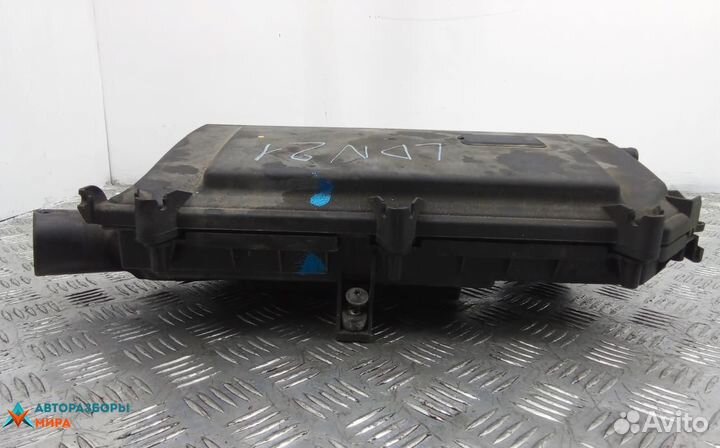 Корпус воздушного фильтра Volkswagen Golf 4 2002