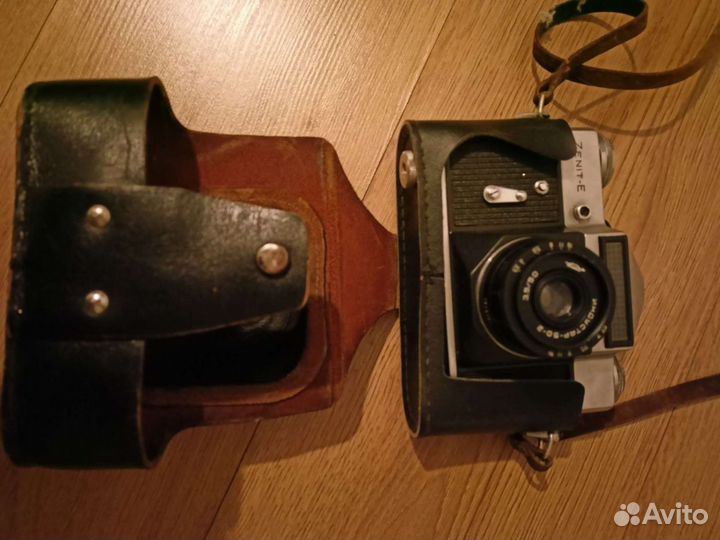 Плёночный фотоаппарат Зенит