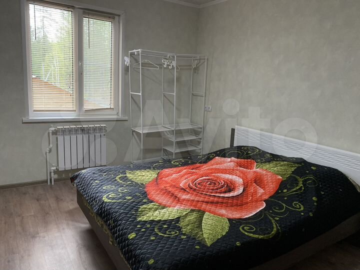 Дом 200 м² на участке 10 сот.