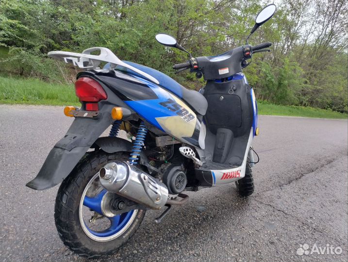 Скутер Ирбис