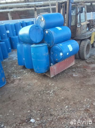 Бочки пластиковые 227 л п/п