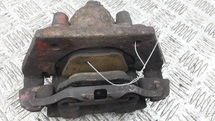 Суппорт задний правый BMW X5 E53 рест. 2004