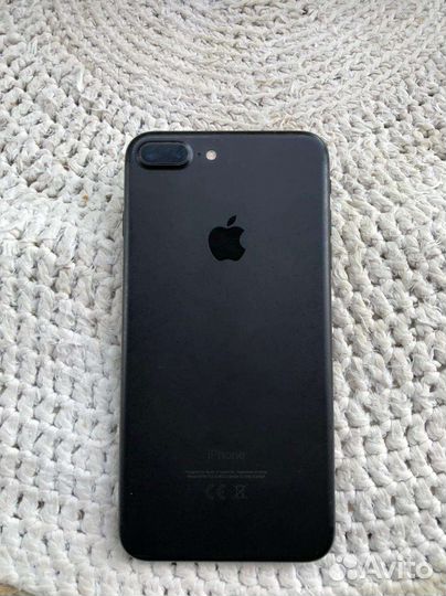 Телефон iPhone 7 plus