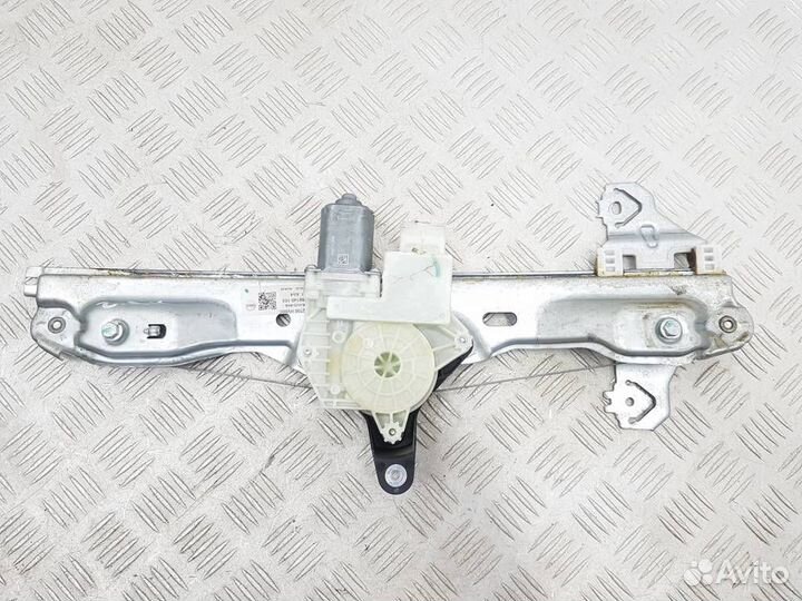 82700HV00C Стеклоподъемник задний правый Nissan Q