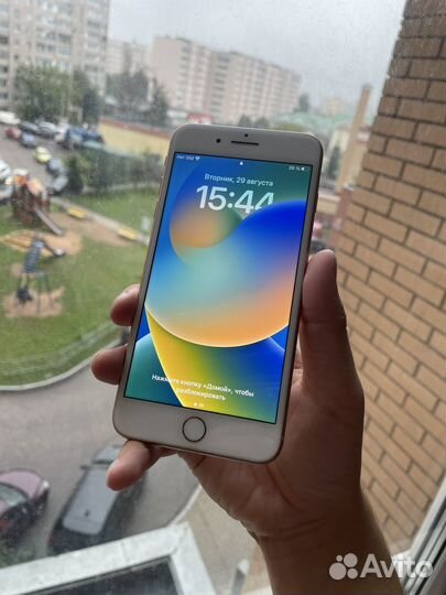 iPhone 8 plus 64gb
