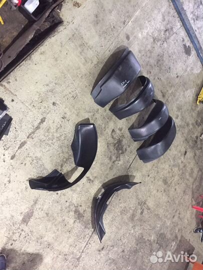 Подкрыльники на Ford Transit С 2000-2014 год