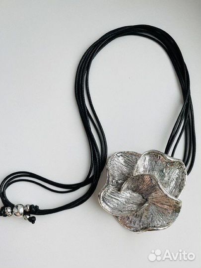 Кулон, подвеска, колье «Цветок» - бижутерия