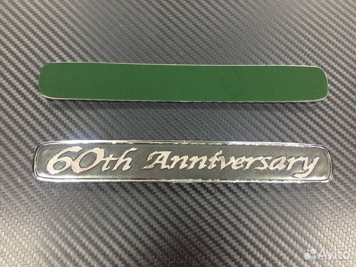 Эмблема 60-th Anniversary Toyota Land Cruiser 200