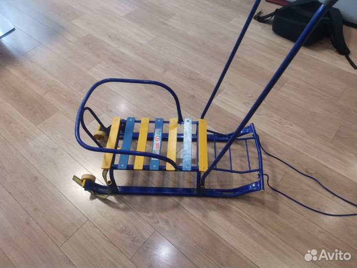 Детские санки с колесами