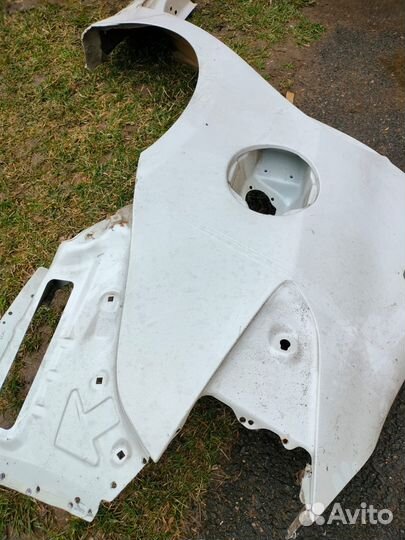 Крылья задние KIA cerato 3 б/у оригинал(12-20г) 1ш