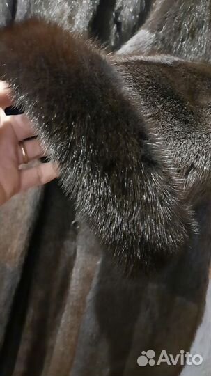 Шуба шикарная новая р 52-54,фабрика,отрада