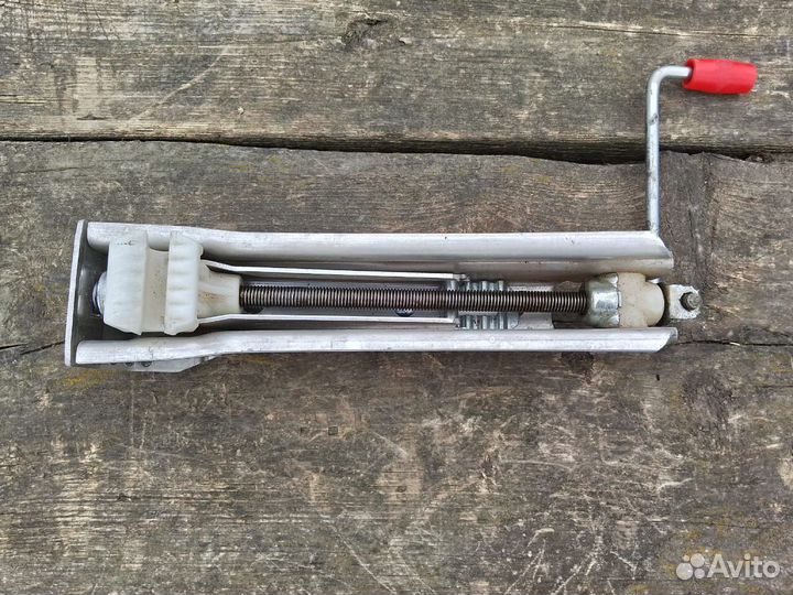 Домкрат Audi Storz