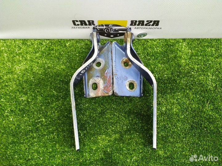 Петля капота Audi125478