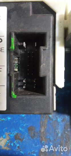 Блок управления задней правой двери Ford Focus 2