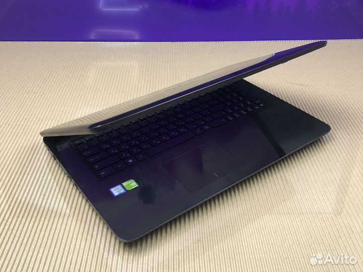 Игровой Asus 17/i3-6/12Gb/SSD/Full HD/Nvidia 2Gb