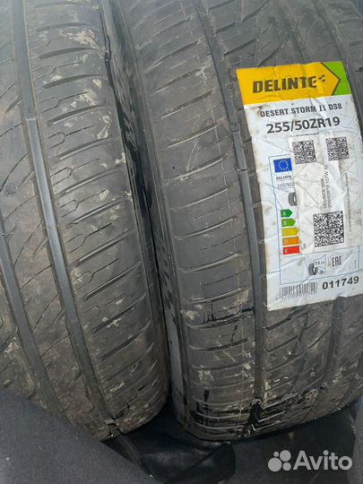 Delinte Desert Storm SUV D8 255/50 R19