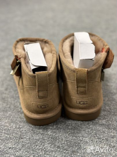 Женские UGG classic ultra mini ZIP угги