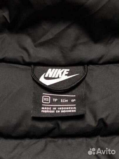 Пуховик nike windrunner