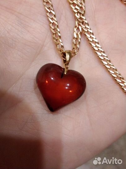 Серебряная подвеска 925 пробы с янтарем