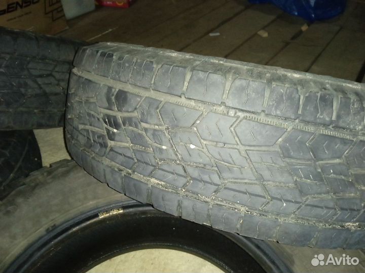 Continental CrossContact ATR 235/70 R16