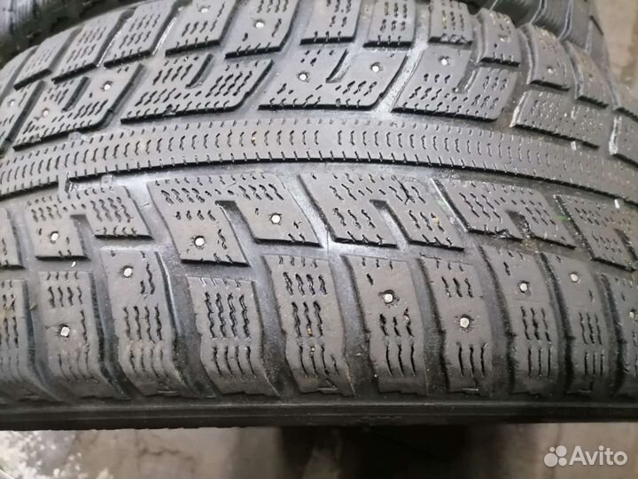 Kumho I'Zen KW22 235/60 R16