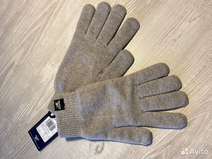 Перчатки Reebok