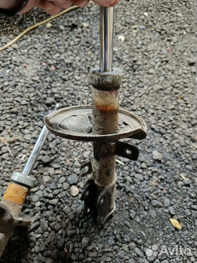 Стойки передние kia spectra