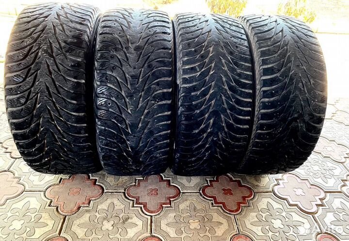 Yokohama 125T 235/45 R17