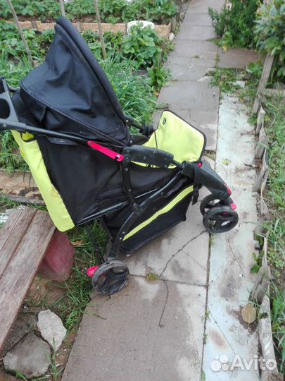 Прогулочная коляска от фирмы ZX