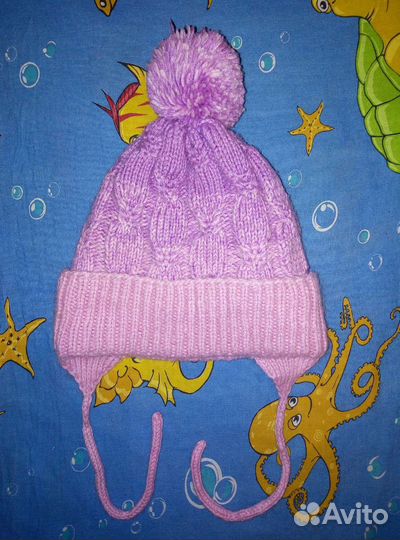 Зимняя шапка от 6 до 8 лет и манишка