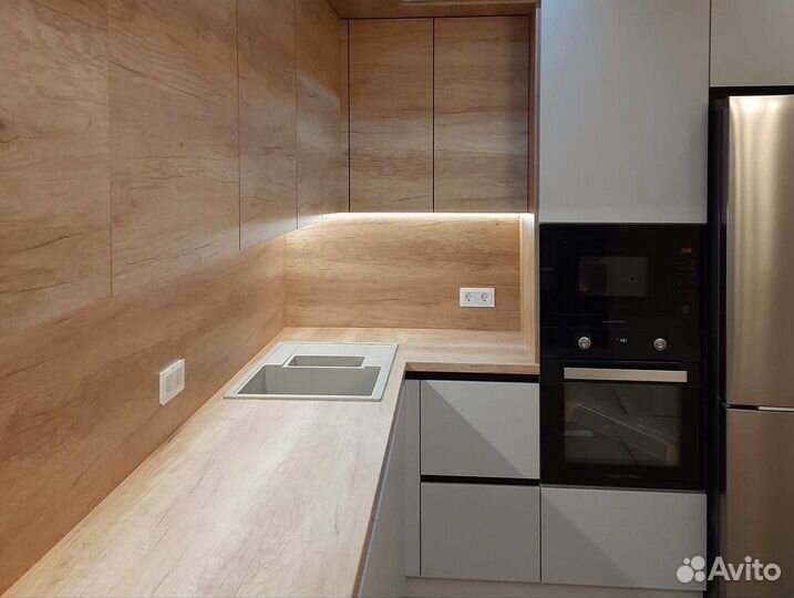 Кухня новая