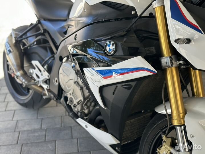 BMW S1000R