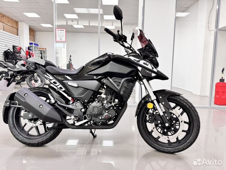 Мотоцикл Lifan KPT 200