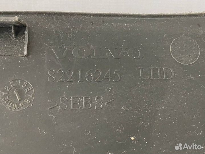 Коврик салона левый Volvo FH4 82216245