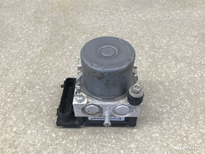 Блок ABS (насос) Nissan Qashqai (J10) 2006-2014