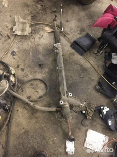 Рулевая рейка Audi A8