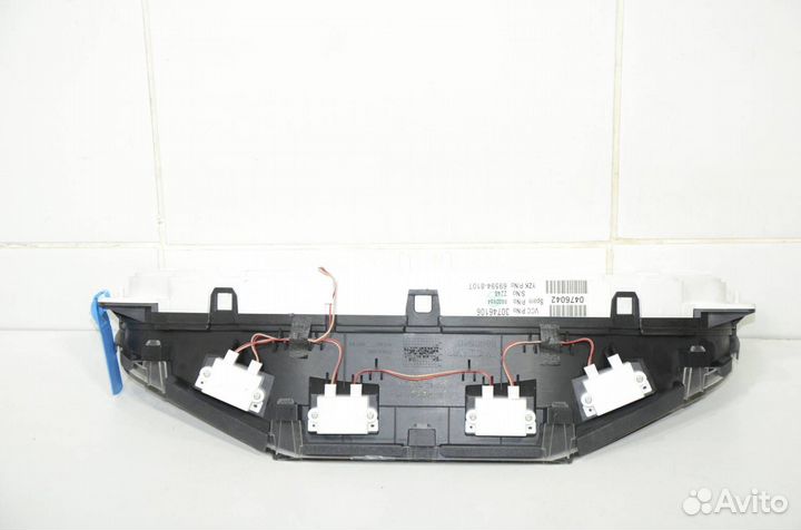 Панель щиток приборов приборная панель Volvo Xc70