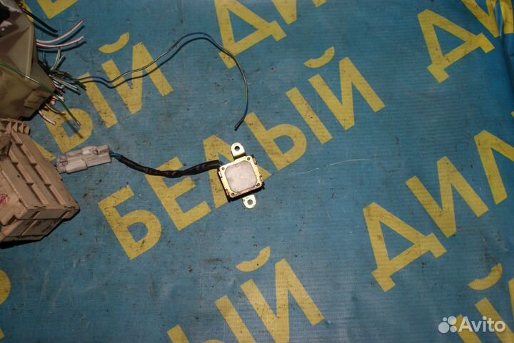 Контактная группа Toyota Corona