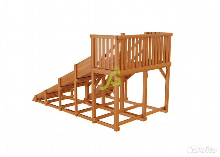 Деревянная зимняя горка 
