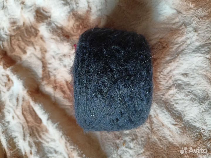 Пряжа Италия кидмохер (остаток)