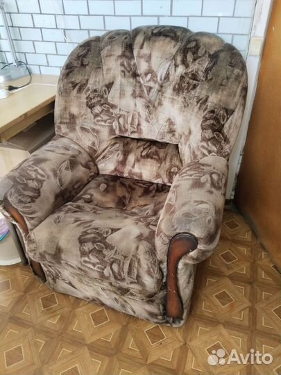 2 кресла бу
