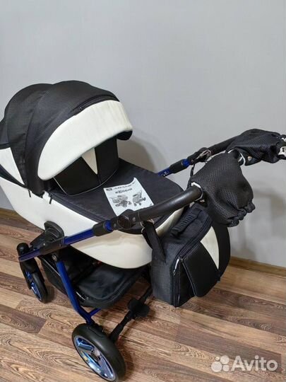 Коляска Adamex Reggio 2в1