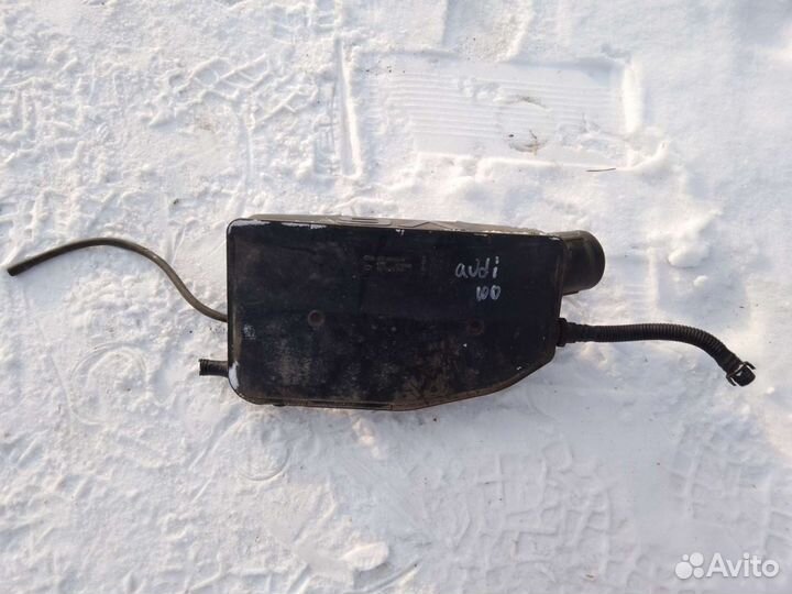 Резонатор воздушного фильтра Audi 100/45 c4