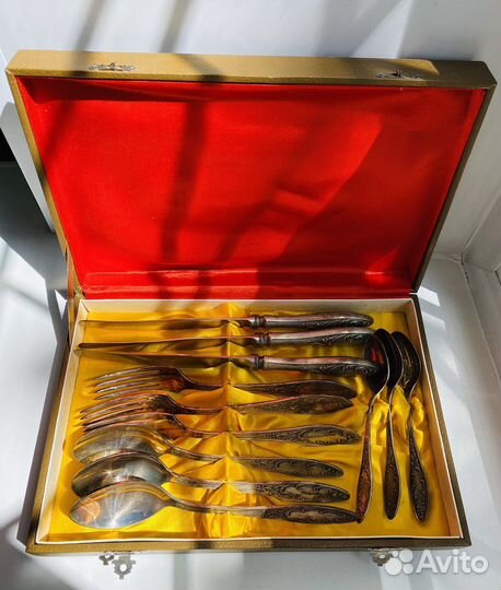 Столовый набор в футляре мельхиор серебрение
