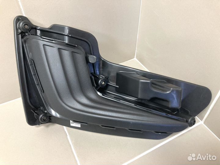 Заглушка правой птф Kia Rio 3 2011-2015 дорестайл