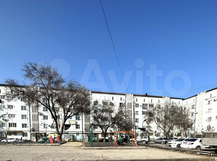 5-к. квартира, 100 м², 3/5 эт.