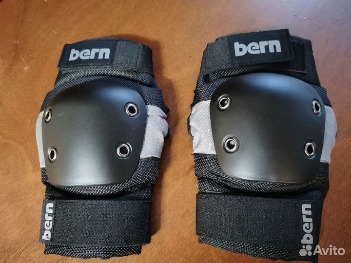 Налокотники - защита локтя Bern, размер S-M